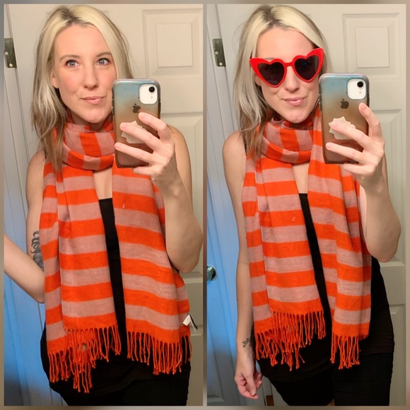 Fab, GAP, wide, stripy scarf!!
